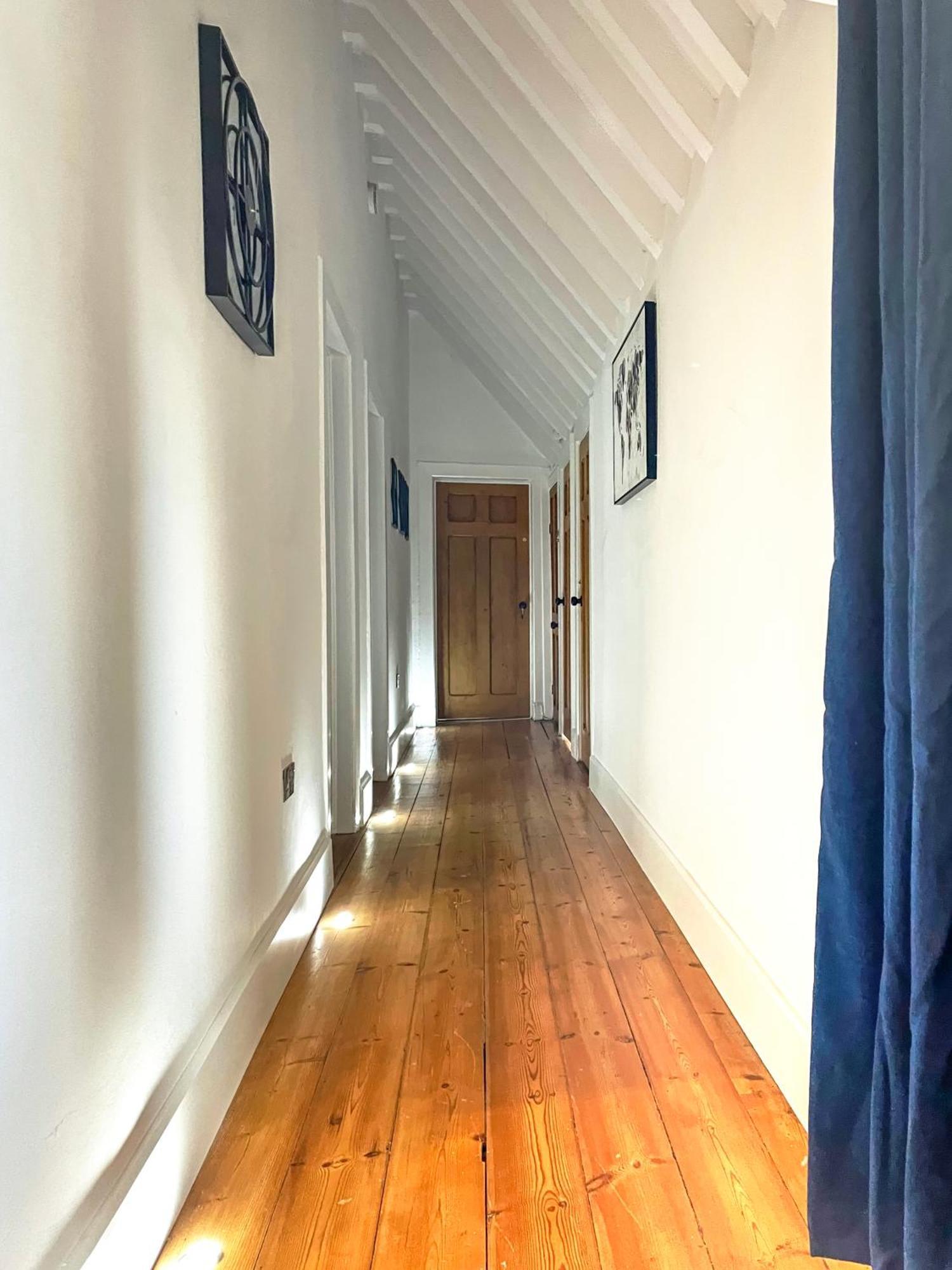 The Old Vicarage - Secure Parking, Fast Wifi, Garden Villa Лийдс Екстериор снимка